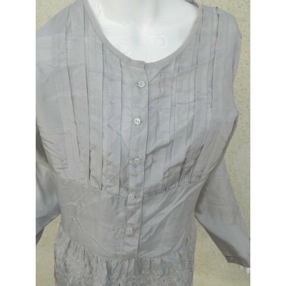 Johnny Was Blouse Gray Silk Eyelet Embroidered Shirt Small - Picture 3 of 10